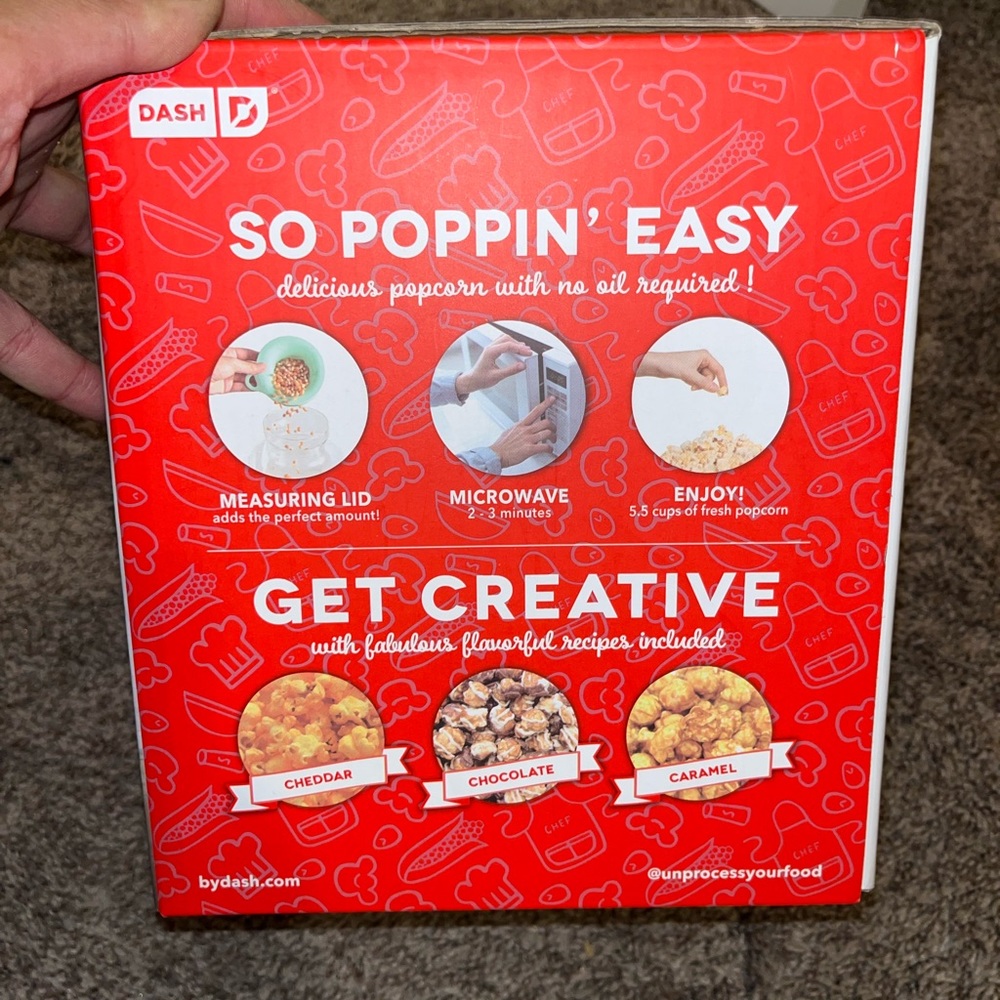 Dash 2.5 qt. microwave popcorn maker (2 of them for this post)